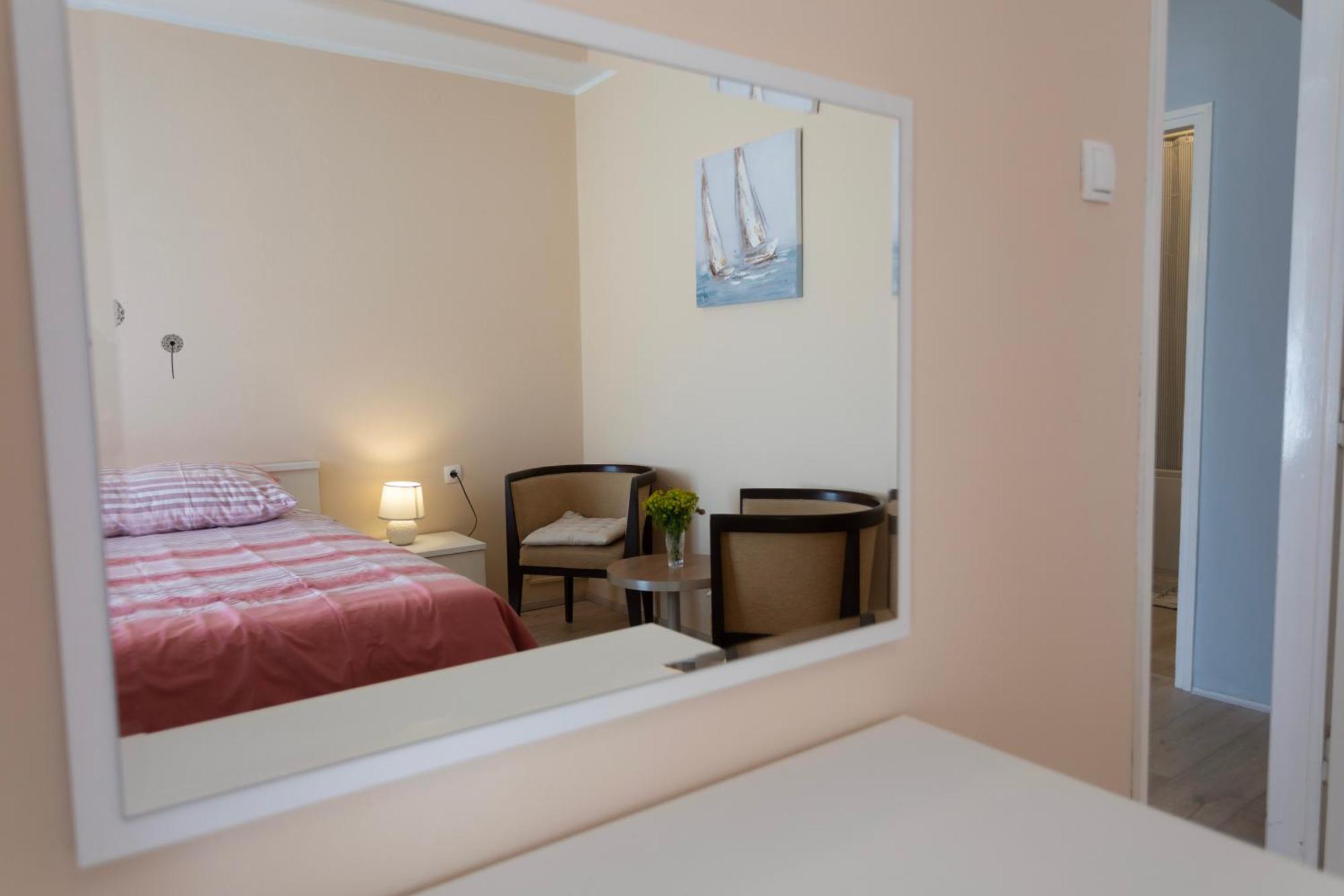 Apartments Galeb 拉巴克 外观 照片